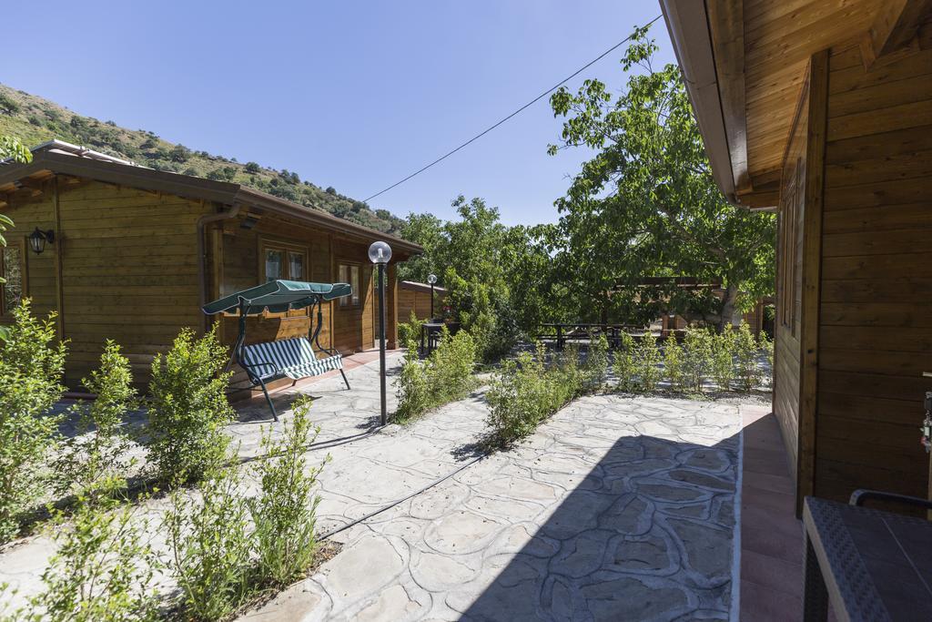 Profetina Village Motta Camastra Kültér fotó