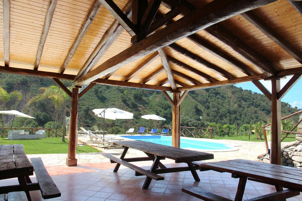 Profetina Village Motta Camastra Kültér fotó